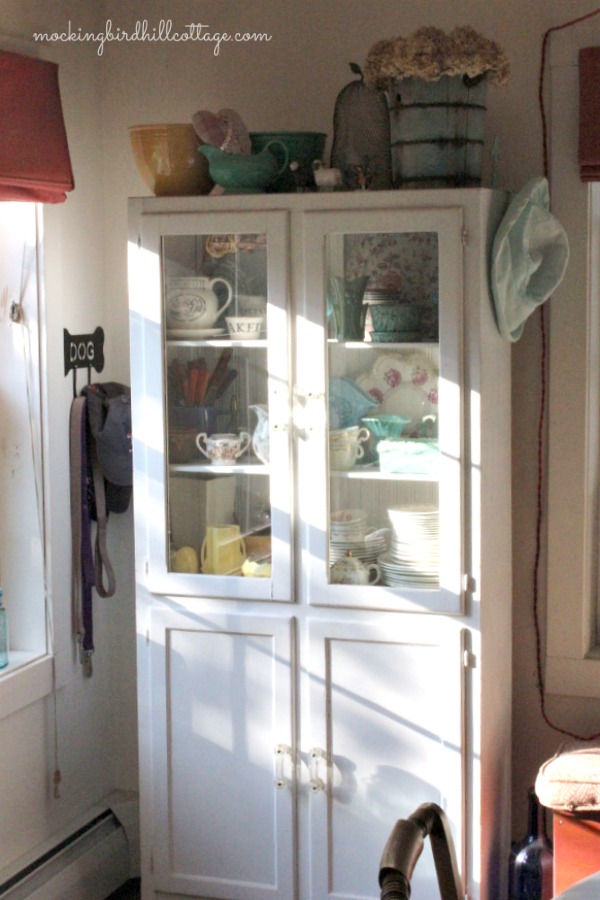 kitchencabinet