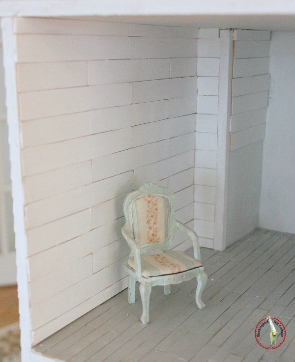 dollhouse plank walls