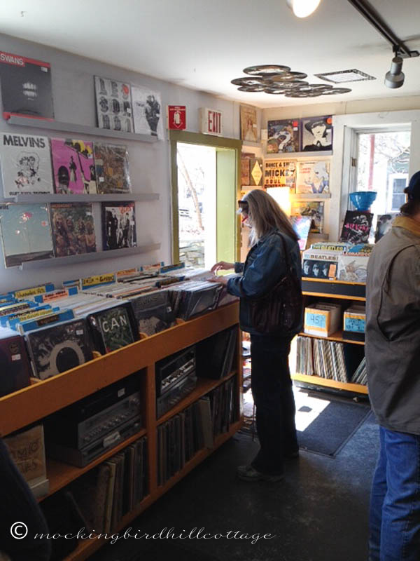 tuesrecordstoreday7