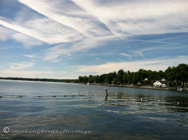 morning-on-the-lake-clouds