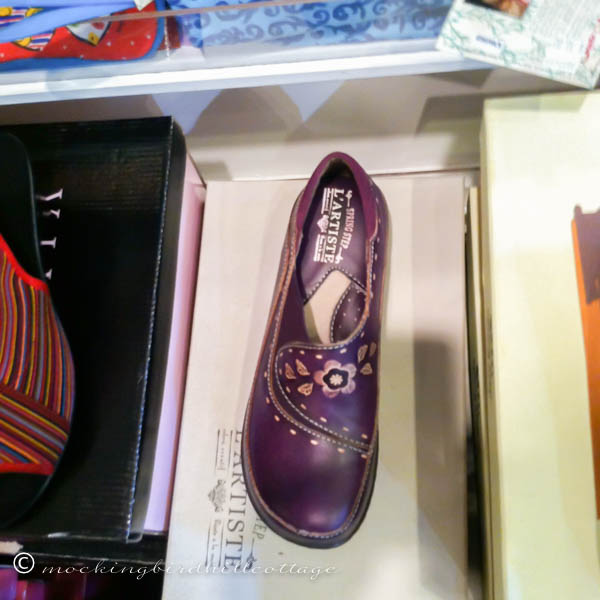 shoes-in-purple