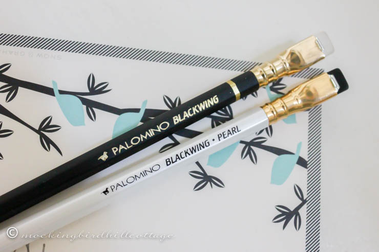 Blackwing palamino pencils close