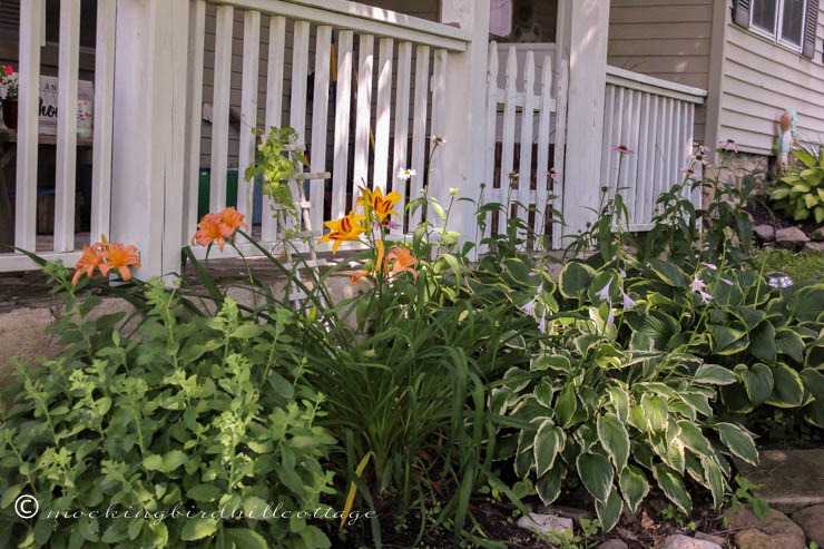 view of the porch entrance bed