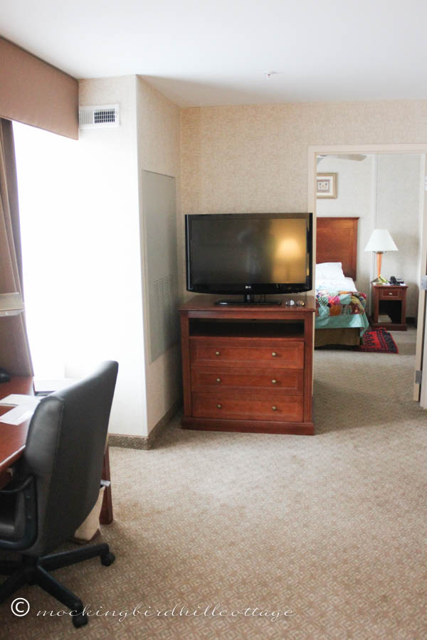 hotel room 3