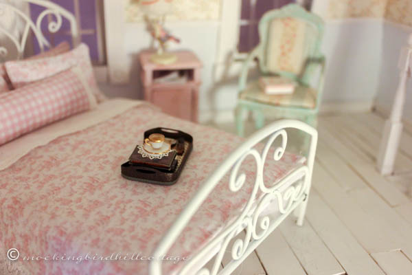 Fall dollhouse 9