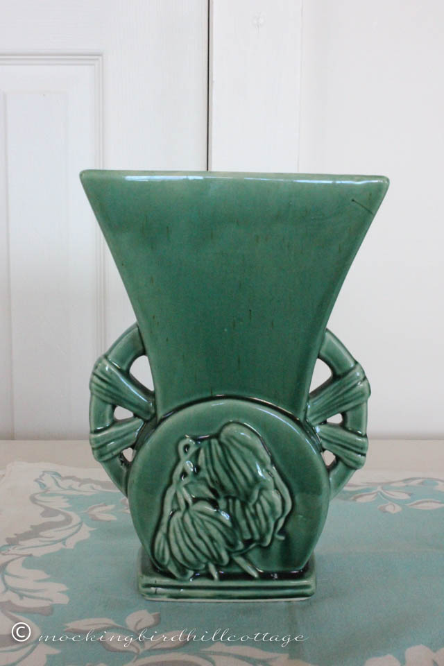 4-25 dark green vase