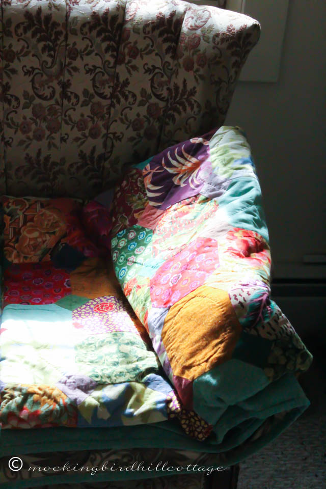 10-13 quilt on chair