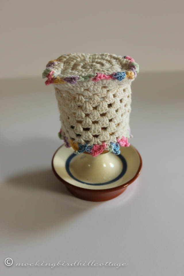 11-14 egg cup cozy on cup