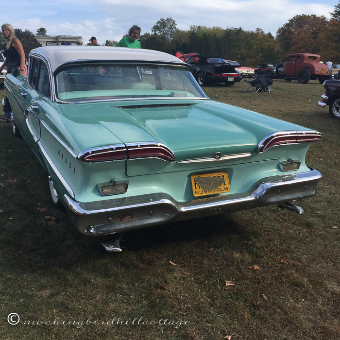 10-17-edsel2